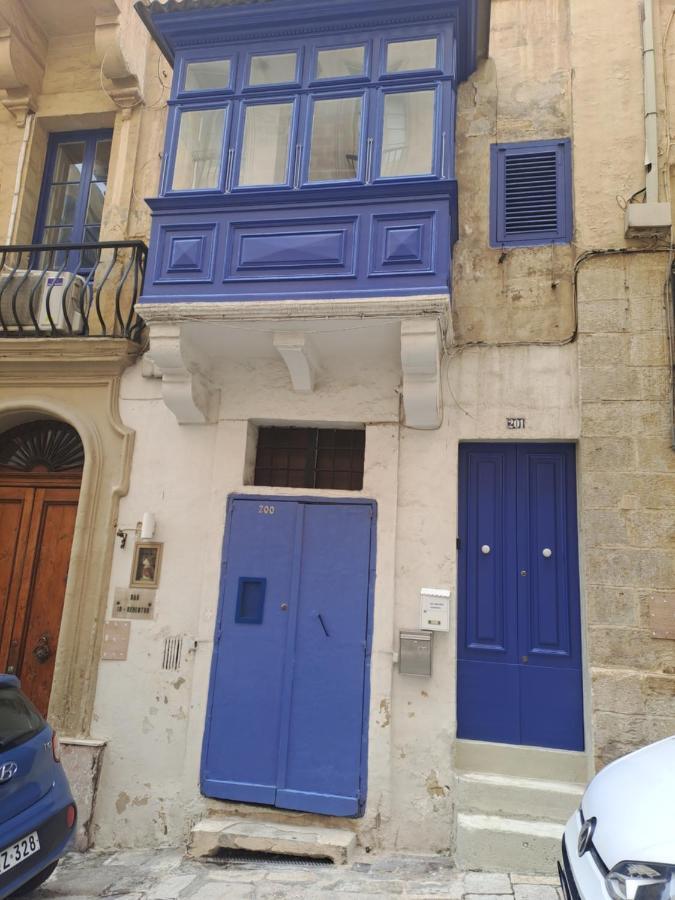 2 Bedroom Apartment In The Centre Of Valletta Exterior foto